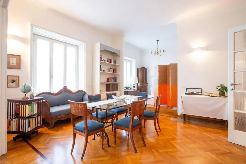 Porta Venezia - Duomo - Elegant Suite Milan Apartment