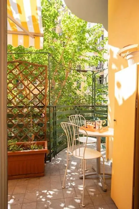 Porta Venezia - Duomo - Elegant Suite Μιλάνο 0*,  Ιταλία
